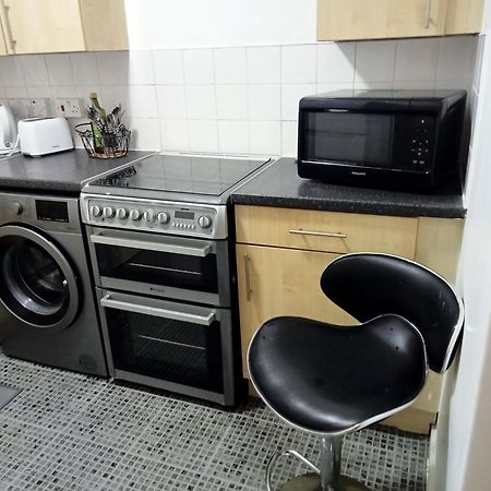 Studio Apartment In London, Bethnal Green 外观 照片